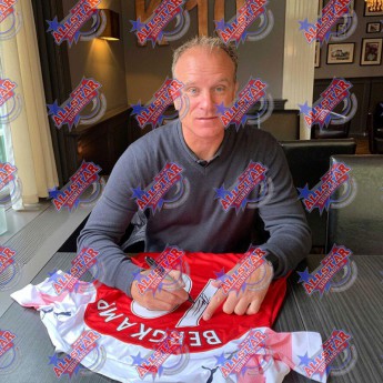 Legendy futbalový dres Arsenal Bergkamp 2018-2019 Signed Shirt