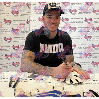 Legendy zarámované rukavice Manchester City FC Ederson Signed Glove (Framed)