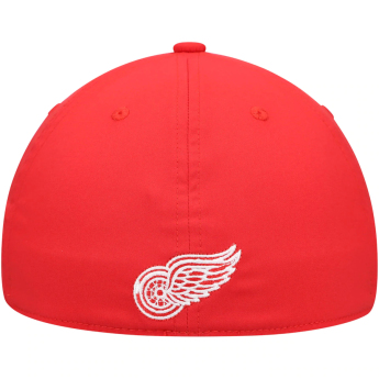 Detroit Red Wings čiapka baseballová šiltovka 2021 locker room aeroready flex hat - red