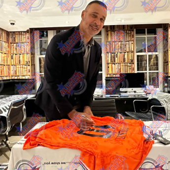 Legendy zarámovaný dres Netherlands 1988 Gullit Retro Signed Shirt (Framed)