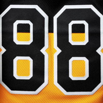 Boston Bruins detské kraťasy David Pastrňák #88 Pandemonium Name & Number