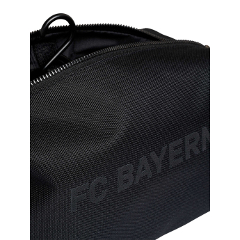 Bayern Mníchov hygienická taštička Fullblack