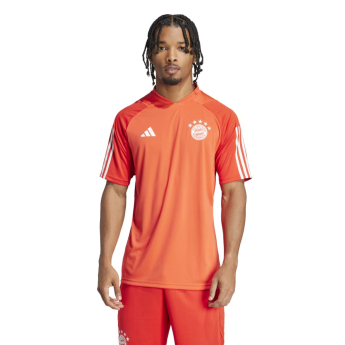 Bayern Mníchov tréningový pánsky dres Tiro red