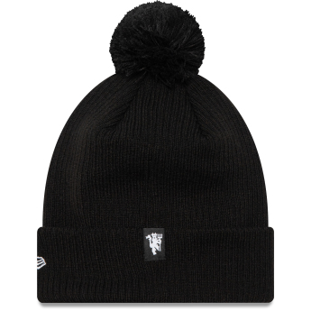 Manchester United zimná čiapka Patch Black Bobble