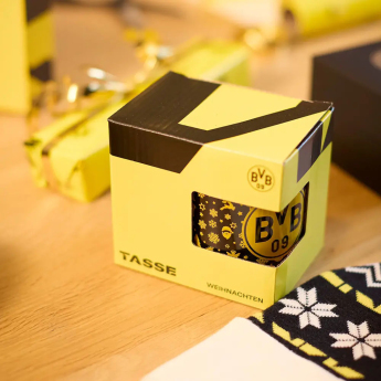 Borussia Dortmund hrnček Weihnachten