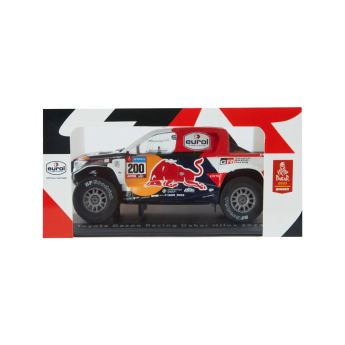 Toyota Gazoo Racing model 1/24 DAKAR Winner Hilux T1+