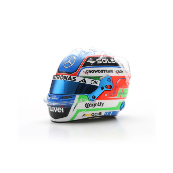 Mercedes AMG Petronas model prilby 1:5 Kimi Antonelli F1 Team 2025