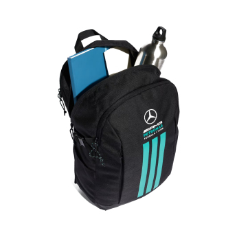 Mercedes AMG Petronas batoh DNA 3 Stripes F1 Team 2026