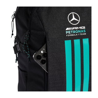Mercedes AMG Petronas batoh DNA 3 Stripes F1 Team 2026