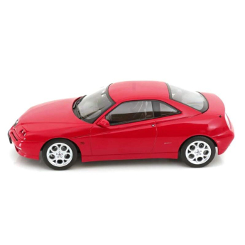 Model Alfa Romeo GTV 1999 červená 1:18