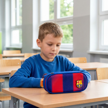 FC Barcelona peračník Young Basic