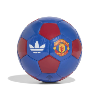 Manchester United lopta Away