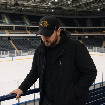 Boston Bruins čiapka baseballová šiltovka MVP bear black