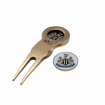 Newcastle United set vypichovátka s markovákom Divot Tool & Marker